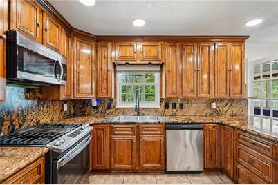 2615 Skyline Drive, Atlanta, GA 30337 - Photo 7