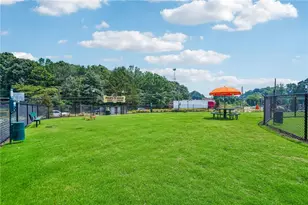 2615 Skyline Dr, Atlanta, GA 30337 - Photo 25