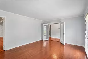 2615 Skyline Dr, Atlanta, GA 30337 - Photo 9