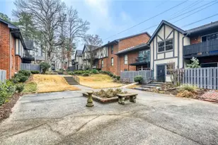 6851 Roswell Rd, Atlanta, GA 30328 - Photo 23