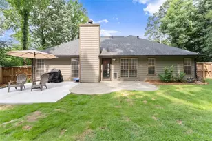 2035 Huntington Hill Trace, Buford, GA 30519 - Photo 19