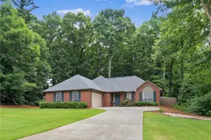 2035 Huntington Hill Trace, Buford, GA 30519 - Photo 29
