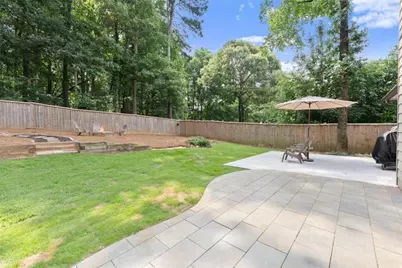 2035 Huntington Hill Trace, Buford, GA 30519 - Photo 25
