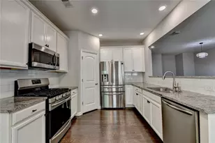 7245 Heritage Oak Ct, Cumming, GA 30040 - Photo 21