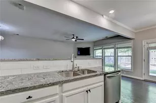 7245 Heritage Oak Ct, Cumming, GA 30040 - Photo 25
