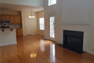 12945 Morningpark Cir, Alpharetta, GA 30004 - Photo 3