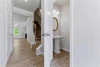 3847 Clarington Drive, Marietta, GA 30066 - Photo 5