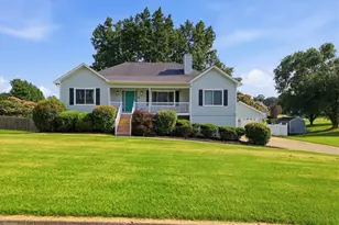 34 Hickory Leaf Ln, Acworth, GA 30101 - Photo 1