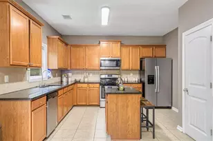5545 Big Boat Dr, South Fulton, GA 30331 - Photo 13