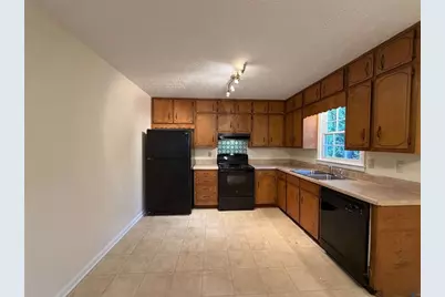 734 Marthas Drive, Lawrenceville, GA 30045 - Photo 5