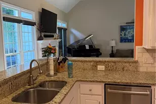 2652 Mayfield Dr, Lawrenceville, GA 30043 - Photo 3