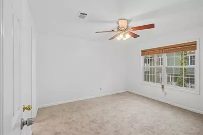2034 River Heights Walk SE, Marietta, GA 30067 - Photo 11