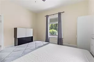 881 Beckwith St SW, Atlanta, GA 30314 - Photo 11