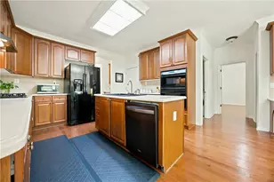 1345 Cresthaven Ln, Lawrenceville, GA 30043 - Photo 15