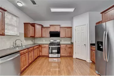 2104 Nelms Pointe Landing, Lawrenceville, GA 30043 - Photo 13