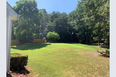 5515 Preserve Point, Flowery Branch, GA 30542 - Photo 7