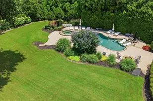 2455 Flat Stone Dr, Cumming, GA 30041 - Photo 7