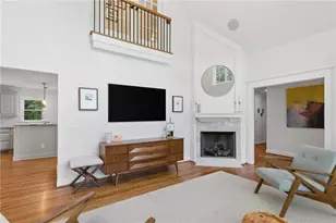 2559 Sharondale Dr NE, Atlanta, GA 30305 - Photo 9
