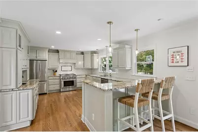 2559 Sharondale Drive NE, Atlanta, GA 30305 - Photo 15