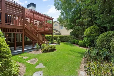 4267 Olde Mill Lane NE, Atlanta, GA 30342 - Photo 53
