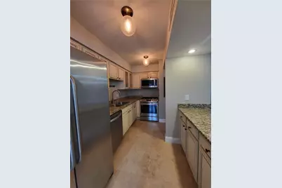 6980 Roswell Road #C5, Atlanta, GA 30328 - Photo 7