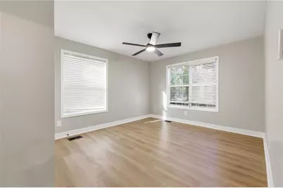 311 Henry Aaron Avenue SW, Atlanta, GA 30310 - Photo 21