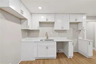 311 Henry Aaron Ave SW, Atlanta, GA 30310 - Photo 15