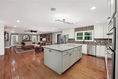 2193 W Ponce De Leon Avenue, Decatur, GA 30030 - Photo 5