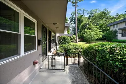 276 Lakemoore Drive NE #C, Atlanta, GA 30342 - Photo 21