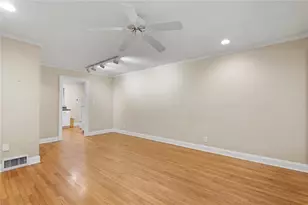 129 Parkside Cir, Decatur, GA 30030 - Photo 7