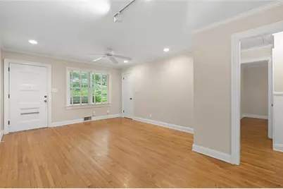 129 Parkside Circle, Decatur, GA 30030 - Photo 13