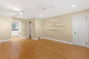 129 Parkside Cir, Decatur, GA 30030 - Photo 31
