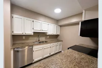831 Lake Hollow Boulevard SW, Marietta, GA 30064 - Photo 3