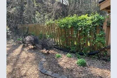 831 Lake Hollow Boulevard SW, Marietta, GA 30064 - Photo 21