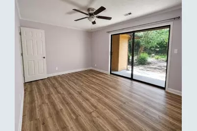 831 Lake Hollow Boulevard SW, Marietta, GA 30064 - Photo 7
