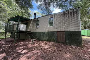 1633 Butterfly Ln, Statham, GA 30666 - Photo 5