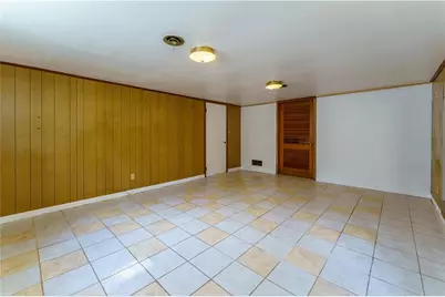 3499 Creekview Circle, Stone Mountain, GA 30083 - Photo 35