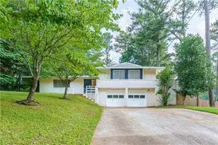 3499 Creekview Cir, Stone Mountain, GA 30083 - Photo 1