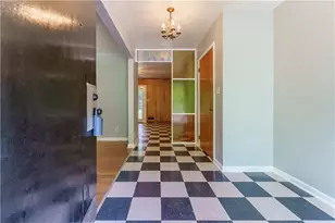 3499 Creekview Cir, Stone Mountain, GA 30083 - Photo 5