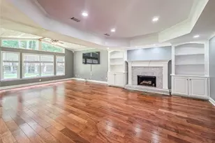 1545 Woodpoint Way, Lawrenceville, GA 30043 - Photo 11
