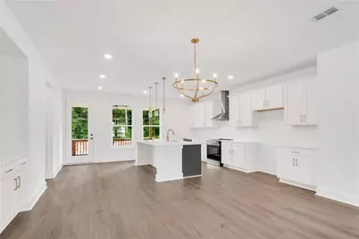 2735 Hallwood Lane, Suwanee, GA 30024 - Photo 11