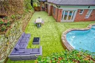 768 Brookridge Dr NE, Atlanta, GA 30306 - Photo 9