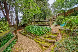 768 Brookridge Dr NE, Atlanta, GA 30306 - Photo 15