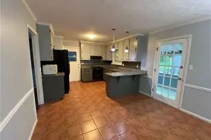 4453 Old Mabry Pl NE, Roswell, GA 30075 - Photo 7