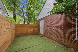 1475 Elizabeth Ln, Atlanta, GA 30344 - Photo 25