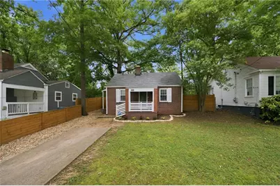 1475 Elizabeth Lane, Atlanta, GA 30344 - Photo 5