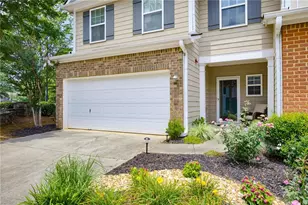 403 Mountain View Ln, Woodstock, GA 30188 - Photo 3