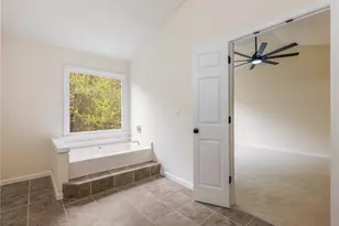 10100 Barston Ct, Alpharetta, GA 30022 - Photo 19
