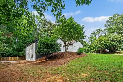 265 Lakeview Lane, Hiram, GA 30141 - Photo 3