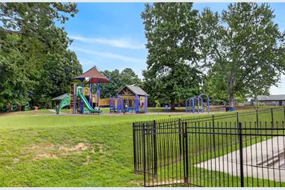 2364 Drew Valley Road NE, Atlanta, GA 30319 - Photo 37